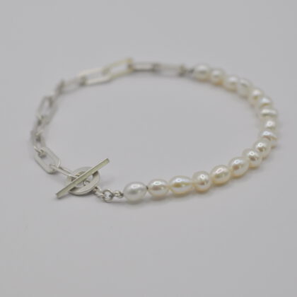 Armschmuck